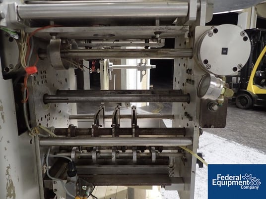 Wrap-Ade #UPH8-12, veritcal dose packer, 12" wide seal area, dual vibrating feeders, Stainless Steel hoppers - Image 8
