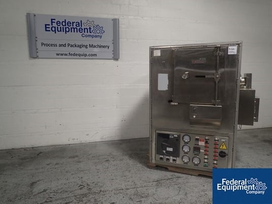 20" width x 24" H x 30" D Gruenberg #L55H8.3SS, depyrogenation oven, Stainless Steel, 280°C max temp, 9.8 kW - Image 1