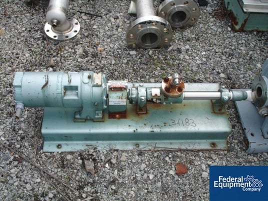 1.5" inlet x 1" outlet, Moyno #6M1SFF, progressive cavity pump, 1" x 1.5", Stainless Steel, 1/2 HP, #31183 - Image 1