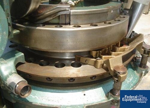 2.5 Ton, Stokes #BB2, rotary tablet press, 27 station, double sided, 5/8" max.tablet diameter, 11/16" depth - Image 3