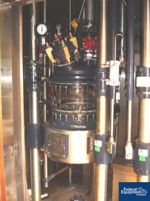 18.49 gallon R & M Italia reactor train, 70 liter, glass lined, removable dish top, dish bottom, 150 psi - Image 4
