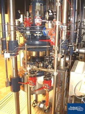 18.49 gallon R & M Italia reactor train, 70 liter, glass lined, removable dish top, dish bottom, 150 psi - Image 5