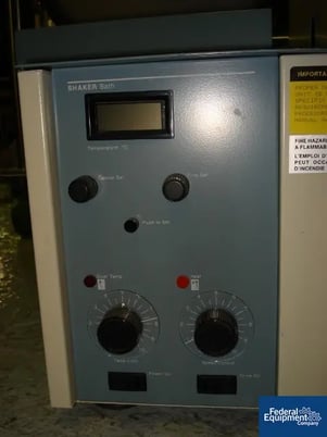 Shaking Bath, Forma Scientific #2568, Stainless Steel bath & tray, 120 V., serial #20665-1006, #35655 - Image 3