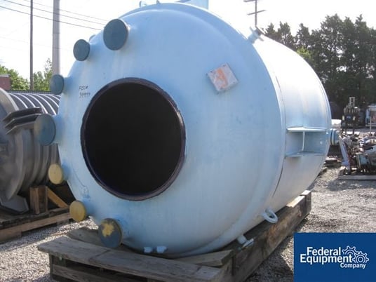 1500 gallon Pfaudler, glass lined reactor body, 100 psi, jacketed for 90 psi, 5015 glass, lug mounted - Image 1