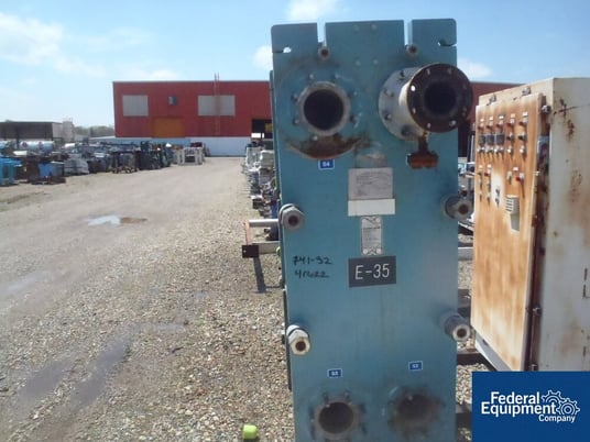 1688 sq.ft., APV, A15-BFG, plate heat exchanger, Stainless Steel plates, 150 psi @ 212°F, 1991, #40610 - Image 3