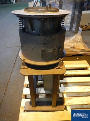 18" Sweco #LS18S333, Stainless Steel circular screen, single deck on base, .25 HP, 440 V. motor, serial - Image 2