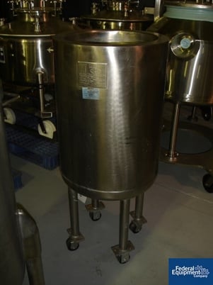 30 gallon B & G, Stainless Steel kettle, 17" dia.x 28" str.side, open top, dish bottom, jacketed 50 psi @ - Image 1