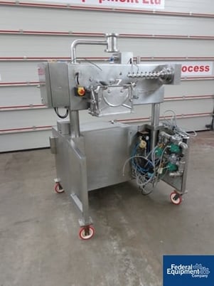 Fitzpatrick #D6A Fitzmill, Stainless Steel, screw feeder w/.35 KW, 230/400 V./50 Hz, Stainless Steel base - Image 2