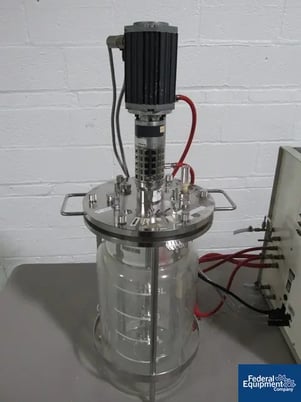 B Braun BioStat B #088840334, 8-liter glass jacketed, 3-tier 6-bld.paddle Stainless Steel agit, baffle - Image 8