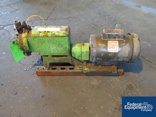 1.5" Pulsafeeder #680-S-E, Stainless Steel pump head, flow to 32.6 GPH, 100 psig, .5 HP, 115/208-230 V. - Image 3