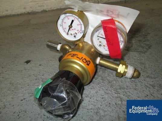 VWR, Gas Pressure Regulator Valve, Brass Construction, #49976 - Image 1