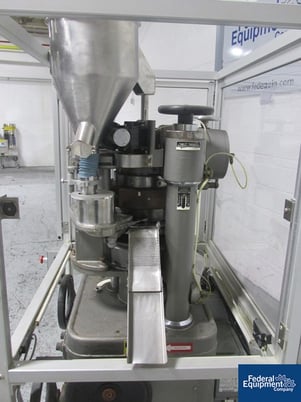 6.5 Ton, Manesty #BetaPress, 16 station, #2625-29 - Image 7