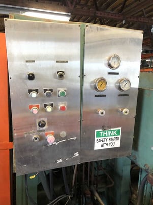 Memco #50, embosser, 48" x .060", 50 ton hydraulic pressure, 60" passline rolls - Image 4