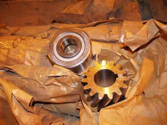 Pinion Box Rebuild Parts, for Herr Voss Leveler - Image 1