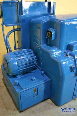 20" x 60" Monarch #62/2013, engine lathe, 4-jaw 15" chuck, chip pan, 10 HP, #73843 - Image 5