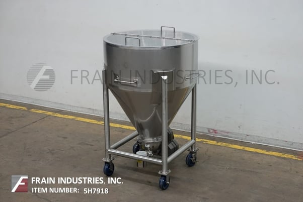 21.18 cu.ft., Tote Systems #600L, 316 Stainless Steel 600 liter capacity, 40" diameter x 45" deep with a 18" - Image 5
