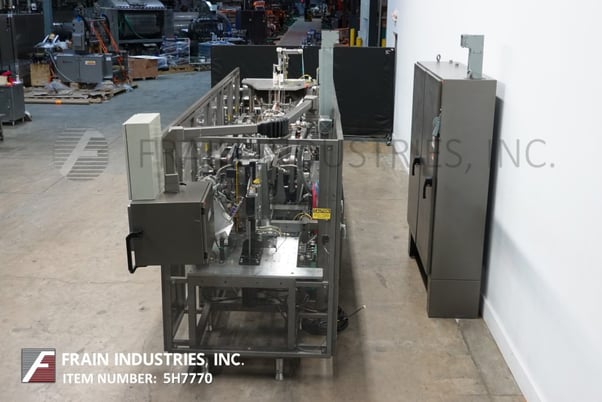 Bartelt #010XL, automatic, horizontal, servo driven, intermittent motion zipper pouch forming machine, 12-100 - Image 3