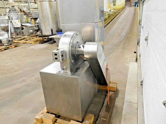 Jiangyin Baoli #JB-30-B, grinder/crusher/dust collector, 5" x 6" opening, 10mm feeding size, 3800 RPM - Image 10