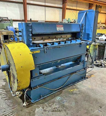 .135" x 4' Sesco, cut-to-length shear, bow tie top blade, air cooled & brake - Image 6