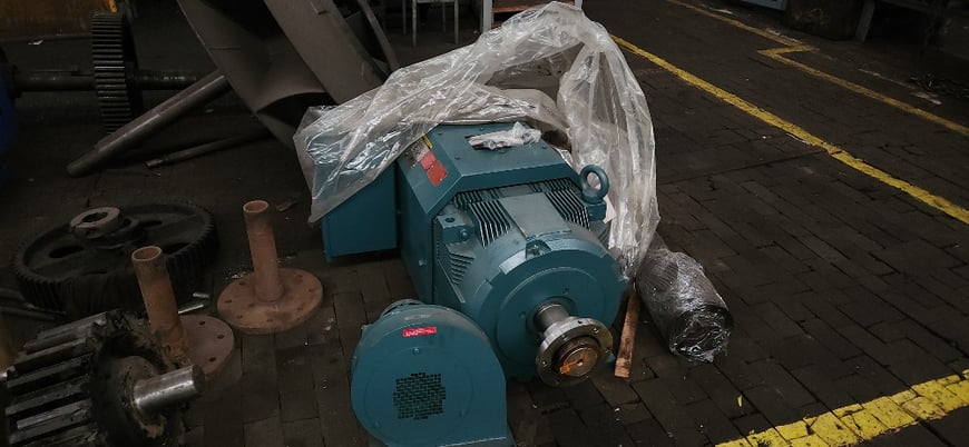 200 HP 1785/3560 RPM Baldor-Reliance, Frame FL4034Z, TEAO-BC, 460 Volts, With Encoder, Surplus - Image 2