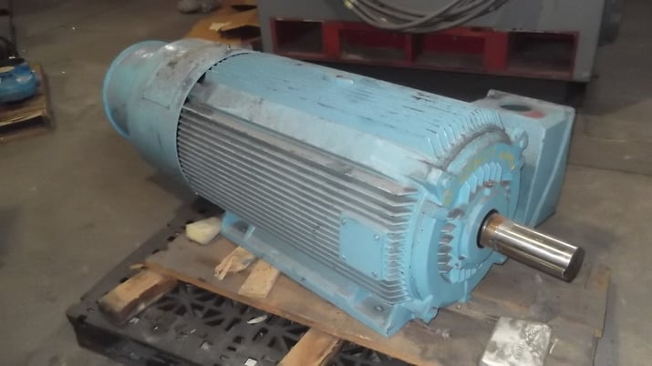 300 HP 1200 RPM Siemens, Frame S449LS, TEAOBB, 460 Volts, New Surplus - Image 4