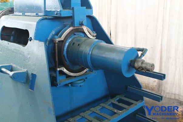 Loopco, uncoiler with Vickers hyraulic pump, (4) 18" mandrels w/guide rollers, #51773 - Image 6