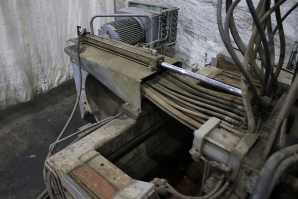 20" x 20" DoAll #TF-2020, vertical band saw, #73935 - Image 2