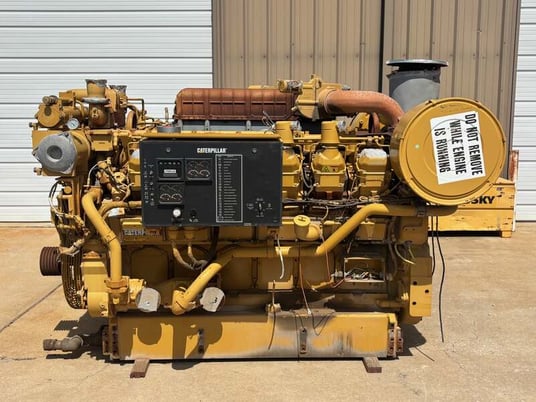 1492 HP Caterpillar #D3512B, 1200 RPM, 28215 hours, s/n 4AW01694, rebuilt 2001 (2 available) - Image 1
