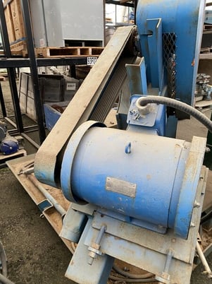 32000 lb. Irco #16K, 48" table, 575 V., 2 sets of power idlers - Image 9