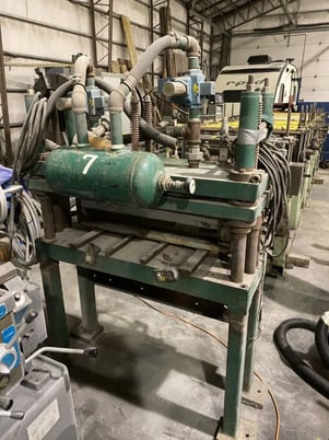 12 Stand, American Steeline, rollformer, Airam cutoff press, 6000 lb.decoiler, tooling - Image 7