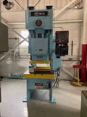 88 Ton, Niagara #BN-80-OBS, 6" stroke, 19" Shut Height, 36" x 24" bed, 4.5" adjust., 40-75 SPM, 1993 - Image 2