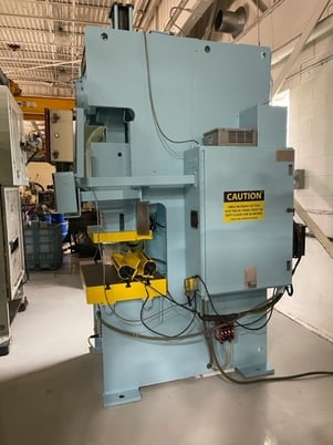 88 Ton, Niagara #BN-80-OBS, 6" stroke, 19" Shut Height, 36" x 24" bed, 4.5" adjust., 40-75 SPM, 1993 - Image 3