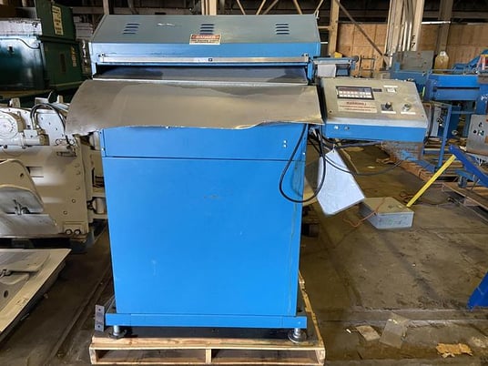 Rosenthal Sheetmaster #SM-30, 30" wide, feed speed control, length button - Image 1