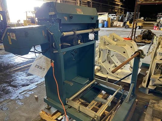 Rosenthal Sheetmaster #SM-30, 30" wide, feed speed control, length button - Image 4