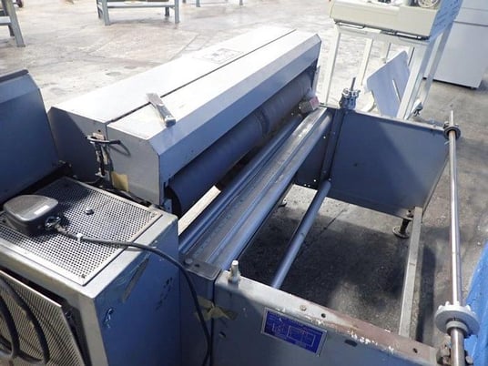 Rosenthal #WA-S-4-U, Wrap O Matic sheeter, 48" wide, razor slitting bar - Image 2