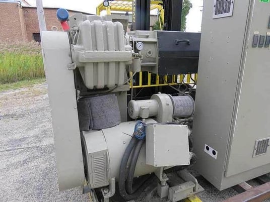 Davis Standard #MV35IN35SR, extruder, 7 zone, electrically heated, water cooled, 1987 - Image 3