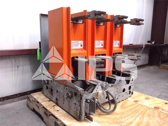 1200 Amps GE Vb 4.16-250-1 Ml-17 (vb 4.16-250) 250 Volts DC Control 29k Amps Sc, Bottle# 42a1 - Image 2