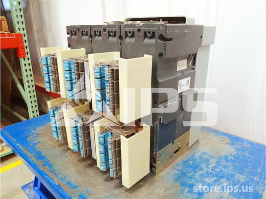 3200 Amps Ch Mds8323wea30cmanan6ymanax Eo/do (mds832) 120 Volts AC Control, Digitrip 520mc Lsig, 3000 Amps - Image 3