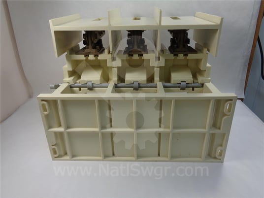 GE, Limitamp Qmqb Isolation Switch For Cr194 Contactor, 36 And 40 Inch Width - Image 6