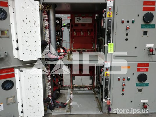 400 Amps Sa 81000 Series Vacuum Indoor Switchgear 5 KV Unused Surplus Two 400 Amps Drawout Contactor - Image 2