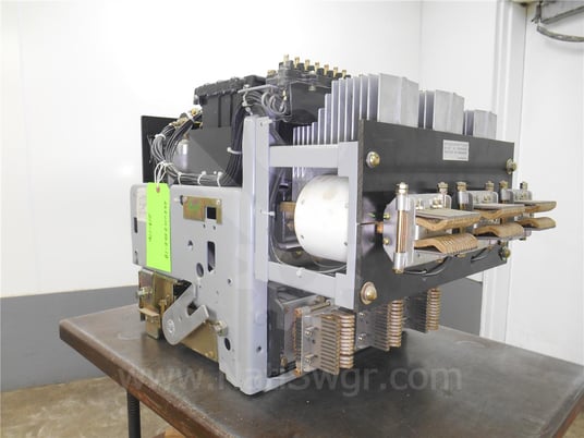 1600 Amps GE Akru-10d-50 Eo/do (akru-_d-50) 120 Volts AC Control, 24 Volts DC Trip, Mvt Pm Lsig, 1600 Amps - Image 6