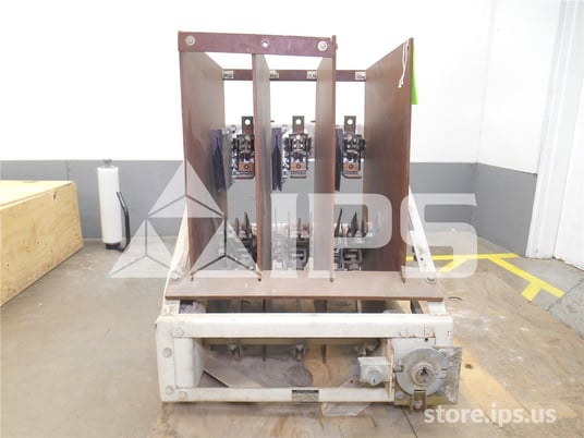 600 Amps GE Se-100s Load Break Interrupter Switch 5.5kv, 40ka, 60 KV Bil - Image 1