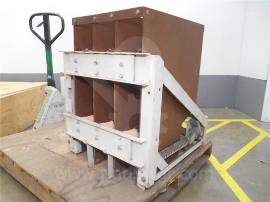 600 Amps GE Se-100s Load Break Interrupter Switch 5.5kv, 40ka, 60 KV Bil - Image 7