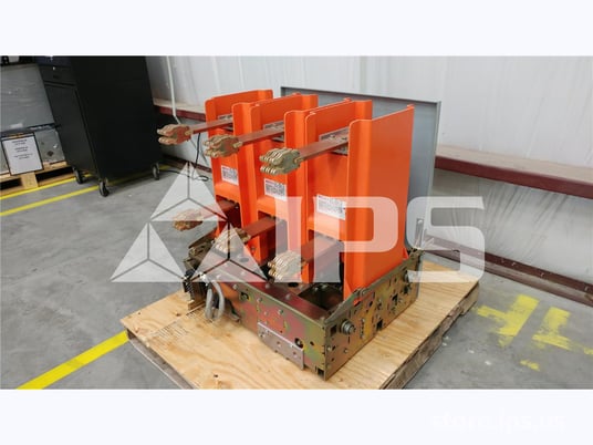 1200 Amps GE Vb1 4.16-250-3 Ml-18 (vb1 4.16-250) 48 Volts DC Control, 29k Amps Sc, Bottle# 52b1 - Image 4