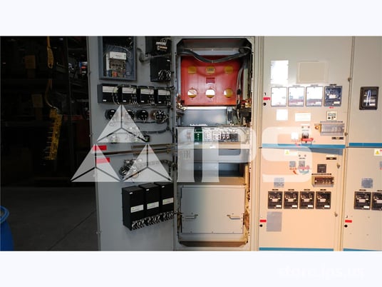 15 KV GE Vb/vb1 Indoor Switchgear 2-1200 Amps Breaker Compartments, 125 Volts DC Control - Image 1