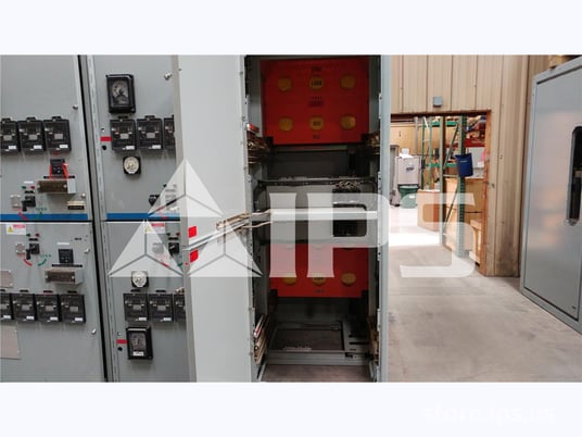 15 KV GE Vb/vb1 Indoor Switchgear 2-1200 Amps Breaker Compartments, 125 Volts DC Control - Image 4