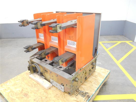 2000 Amps GE Vb1 4.16-350-1 Ml-18 (vb1 4.16-350) 125 Volts DC Control, 41k Amps Sc, Bottle# 44b1 - Image 10