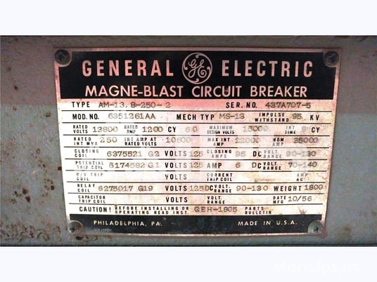 1200 Amps GE Am 13.8-250-2 Ms-13 (am 13.8-250) 125 Volts DC Control - Image 2