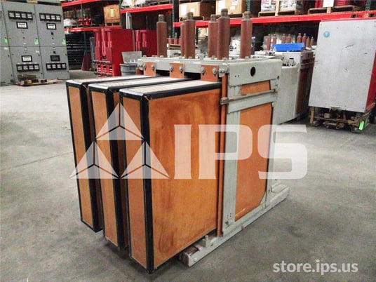 1200 Amps GE Am 13.8-250-2 Ms-13 (am 13.8-250) 125 Volts DC Control - Image 4