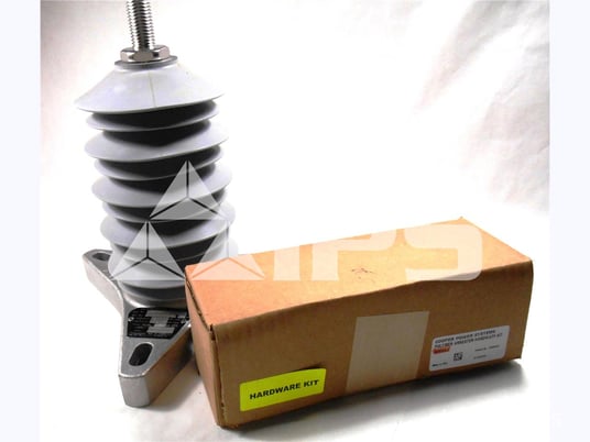 Cooper 6 KV Varistar Surge Arrester New 5.1 KV Mcov, Polymer Station Class - Image 2